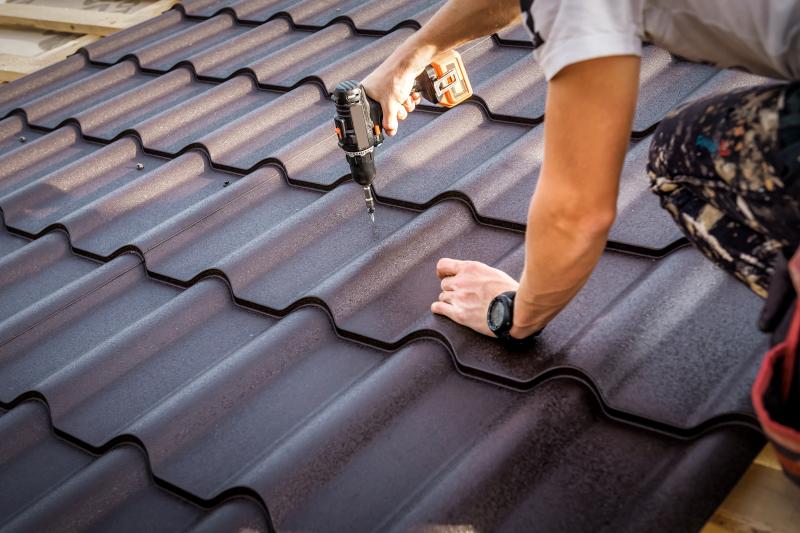 Pourquoi faire appel à un artisan couvreur qualifié pour vos travaux ?